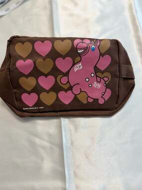 Rody Inflatable Horse Brown and Pink Hearts Makeup Cosmetic Pouch Bag